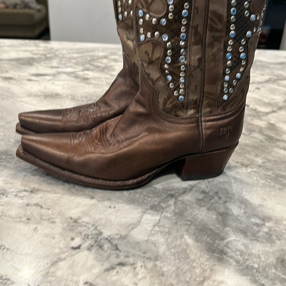 Metallic brown studded embossed frye boots - Picture 5 of 9